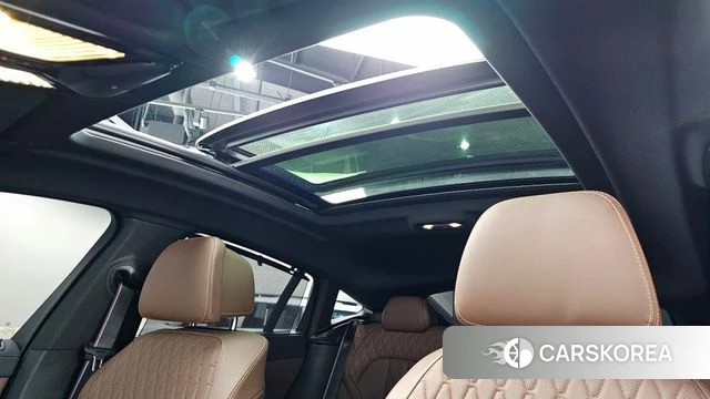 BMW X6 (G06) 2025 Черный из Кореи, фото 6
