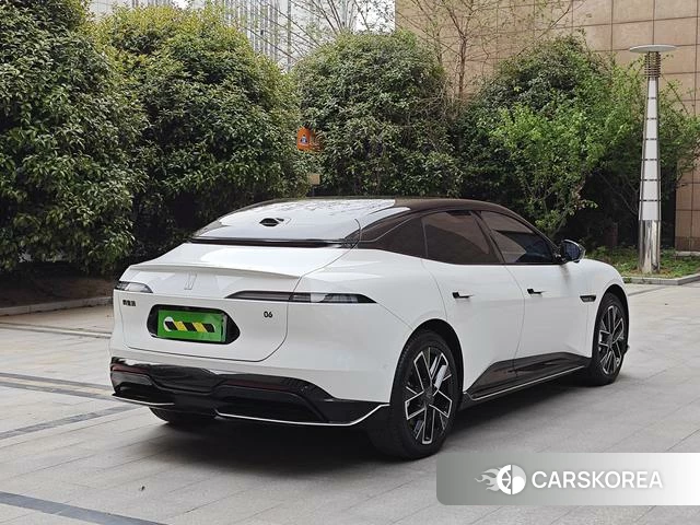 Avita 06 2025 Белый из Китая, фото 6