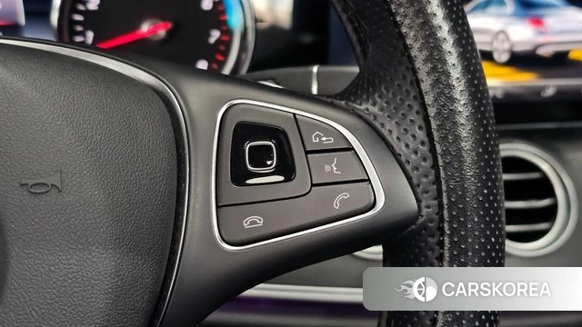 Mercedes-Benz E-Class W213 2018 Черный из Кореи, фото 6