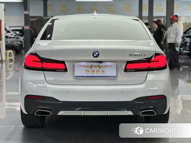 BMW 5 series 2023 Белый из Китая, фото 6
