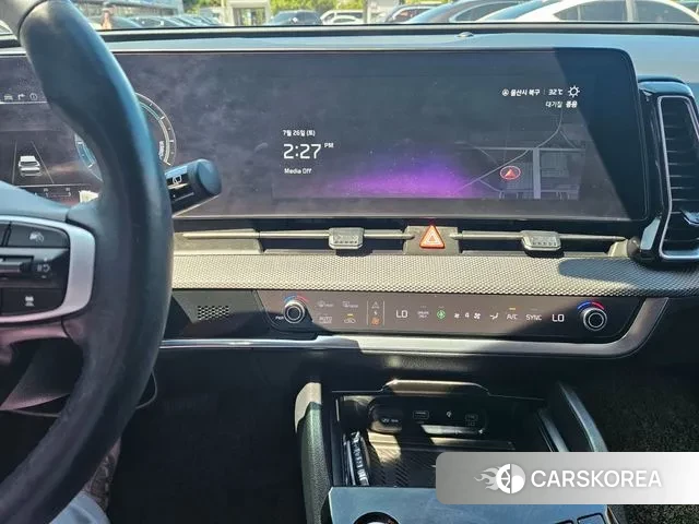 Kia Sportage 5th Generation Hybrid 2021 Белый из Кореи, фото 6