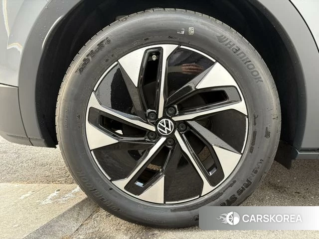 Volkswagen ID.4 CROZZ 2026 Темно-серый из Китая, фото 6