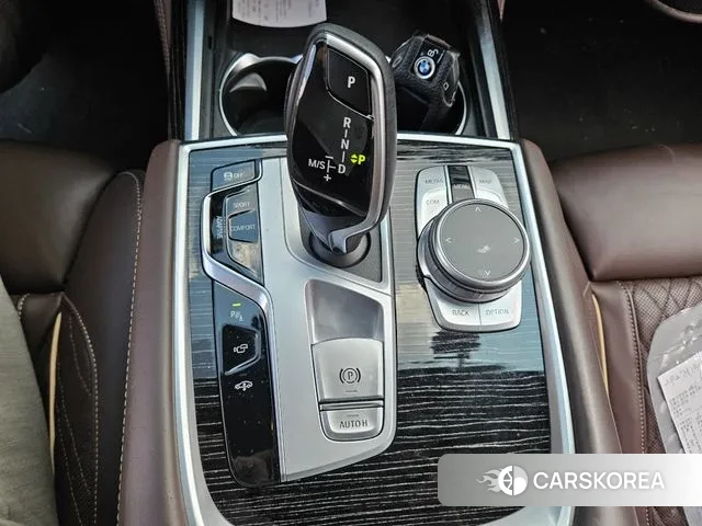 BMW 7 Series (G11) 2022 Черный из Кореи, фото 6