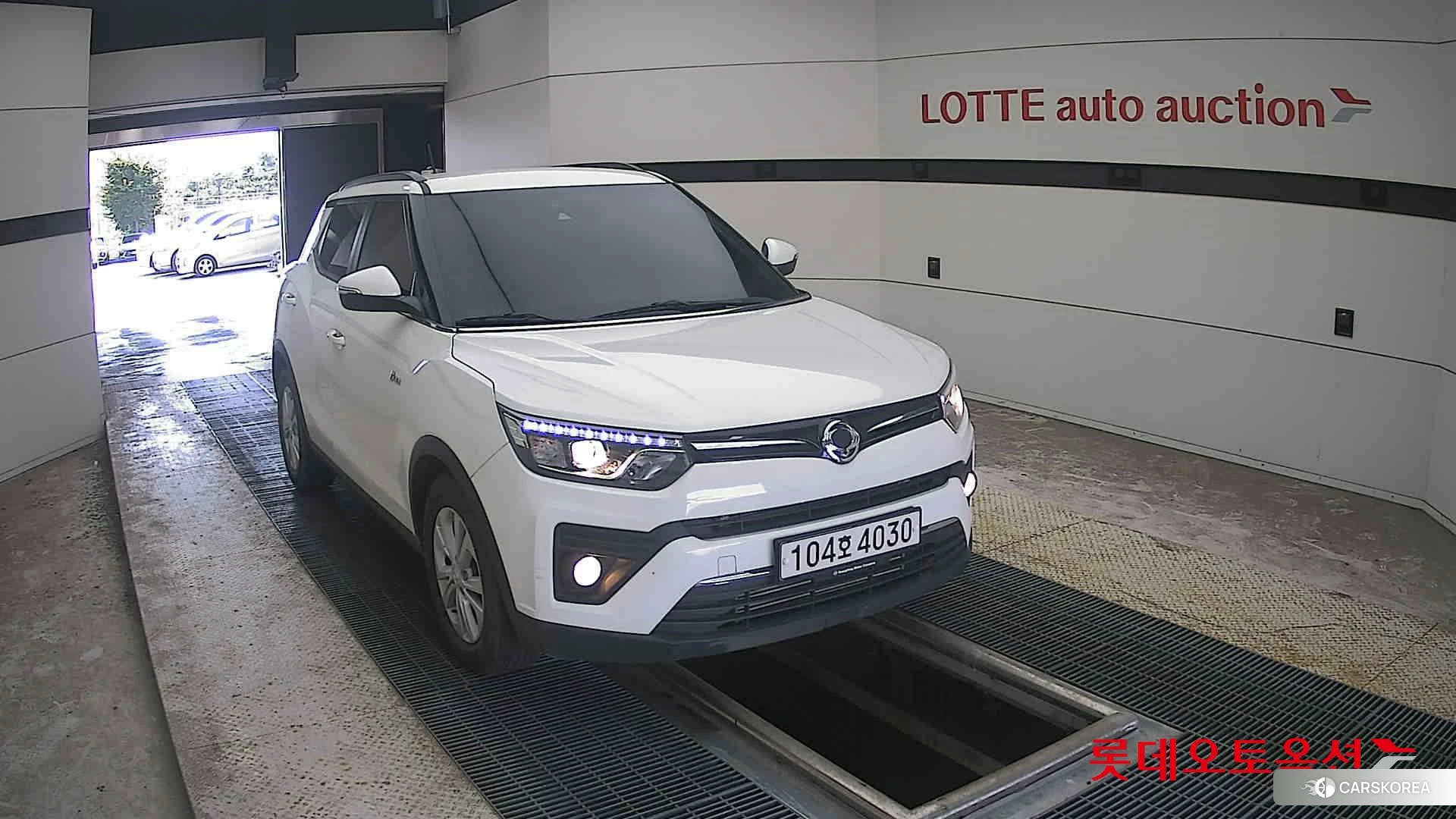 SsangYong Tivoli 2021 Grand White из Кореи, фото 6