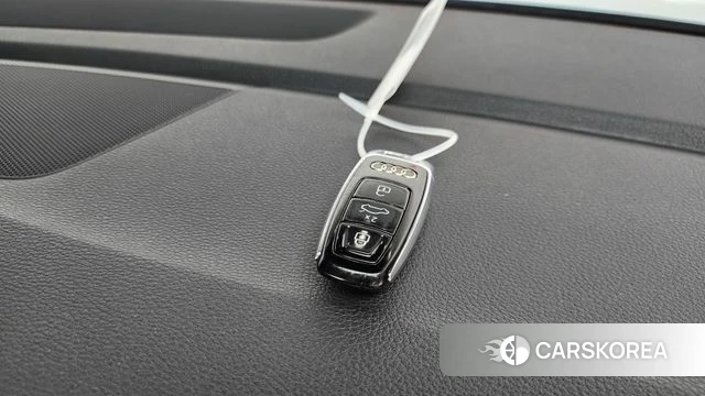 Audi Q7 (4M) 2020 Белый из Кореи, фото 6