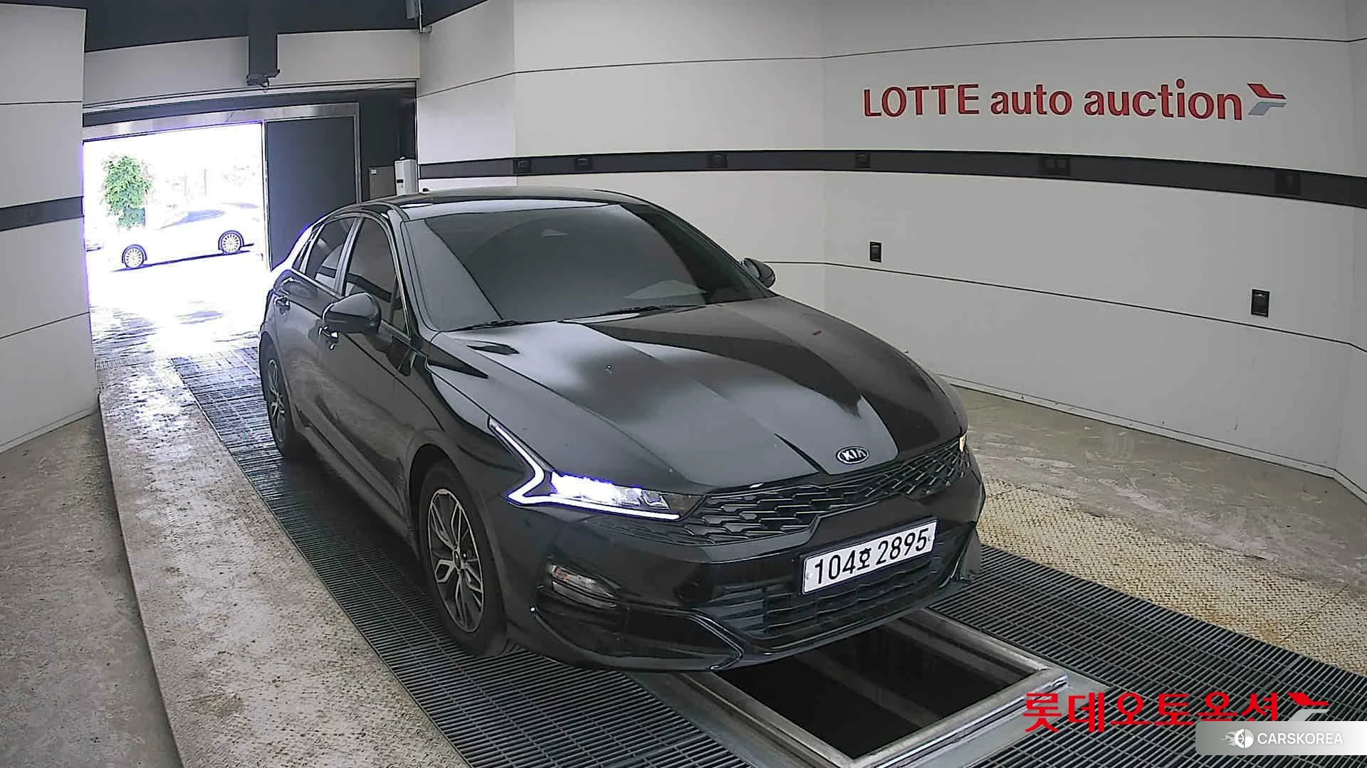 Kia K5 2020 Aurora Black Pearl из Кореи, фото 6
