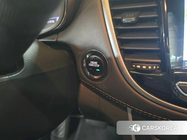 Chevrolet (GM Daewoo) The New Trax 2019 Белый из Кореи, фото 6