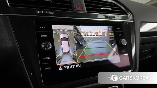 Volkswagen Tiguan Allspace 2020 Серебристо-серый из Кореи, фото 6