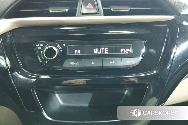 Buick Excelle 2019 Белый из Китая, фото 6