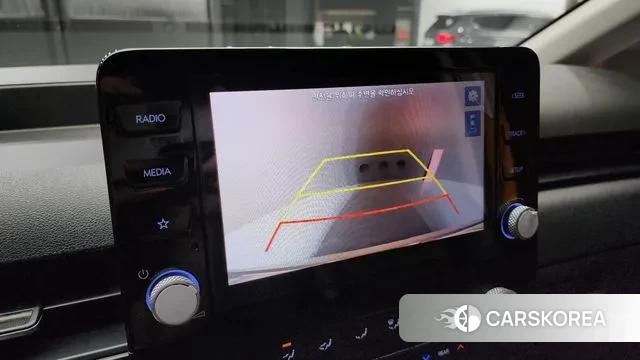 Hyundai Staria 2023 Желтый из Кореи, фото 6