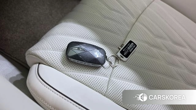 Genesis G90 (RS4) 2025 Серый из Кореи, фото 6