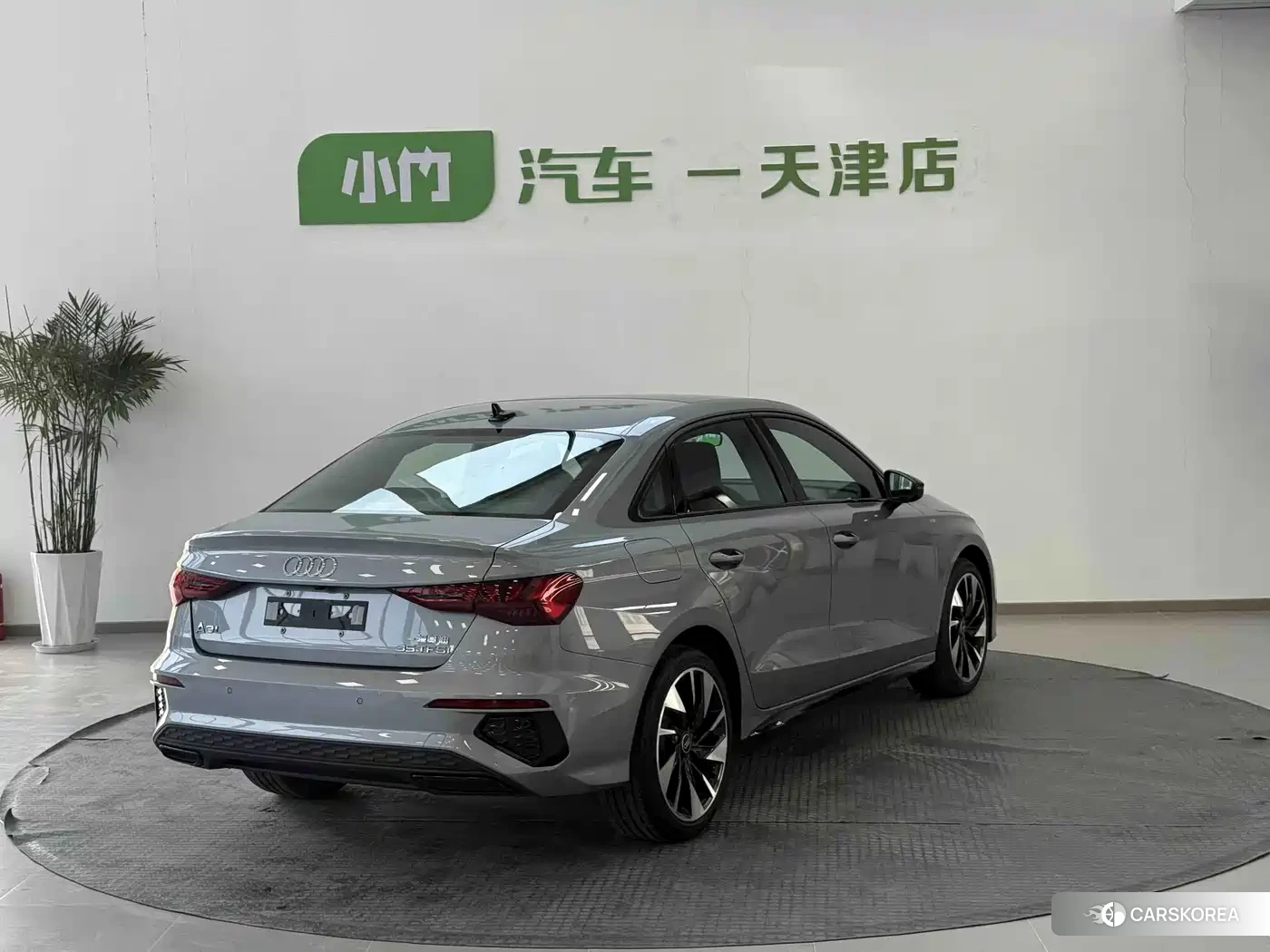 Audi A3 2023 Silver/gray из Китая, фото 6