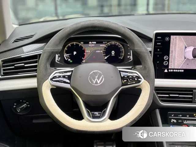 Volkswagen Tiguan L 2022 Черный из Китая, фото 6