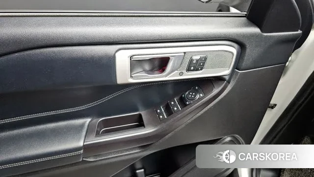 Ford Explorer 6th Generation 2019 Белый из Кореи, фото 6