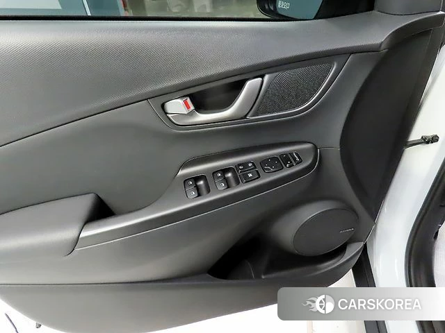 Hyundai Kona 2019 Белый из Кореи, фото 6