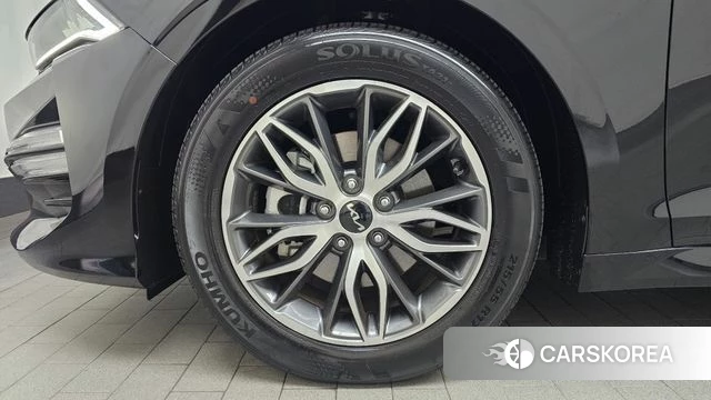 Kia K5 3rd generation 2023 Черный из Кореи, фото 6