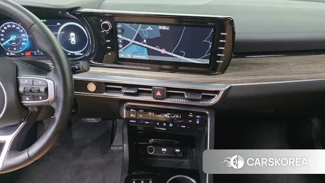 Kia K5 3rd generation 2023 Черный из Кореи, фото 6