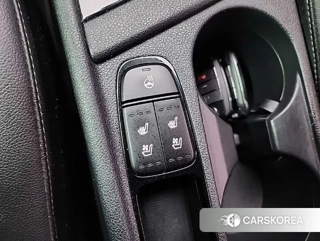 Kia Niro 2018 Белый из Кореи, фото 6