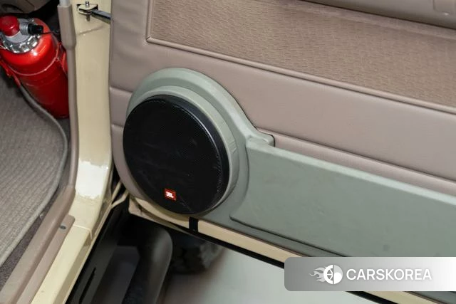 Toyota Land Cruiser 70 Series 2025 Белый из Китая, фото 6