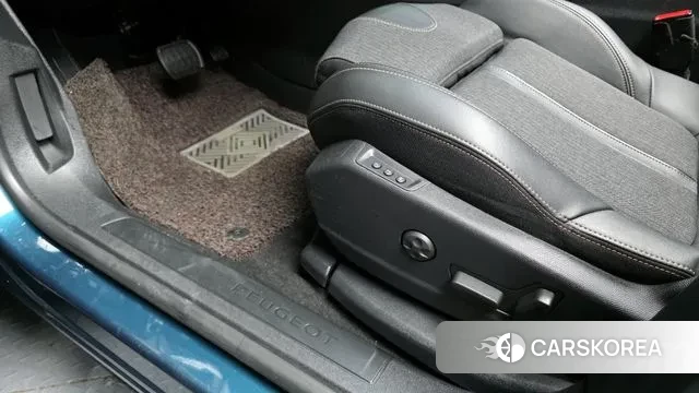 Peugeot 5008 second generation 2021 Синий нефрит из Кореи, фото 6