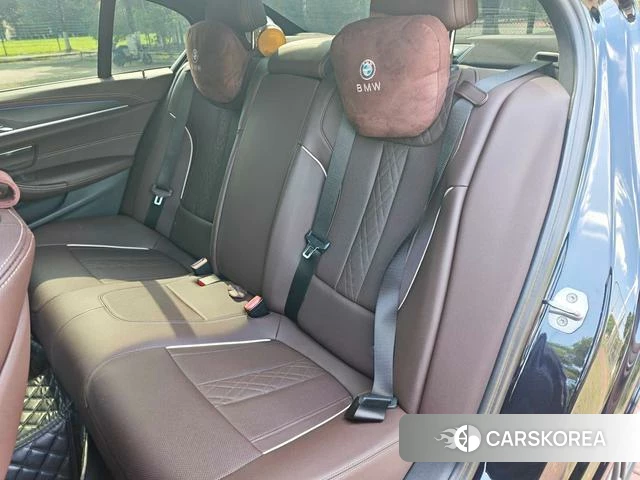 BMW 5 series 2022 Черный из Китая, фото 6