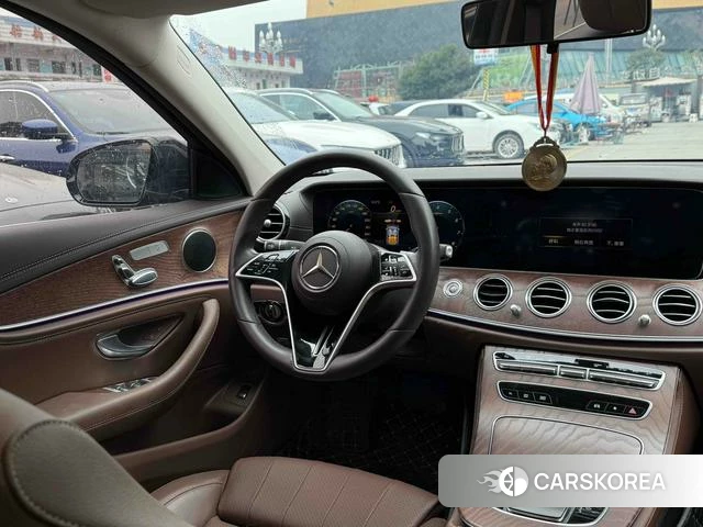 Mercedes-Benz E-class id 3908621 из Китая 6