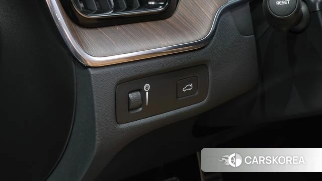 Volvo XC60 second Generation 2022 Черный из Кореи, фото 6