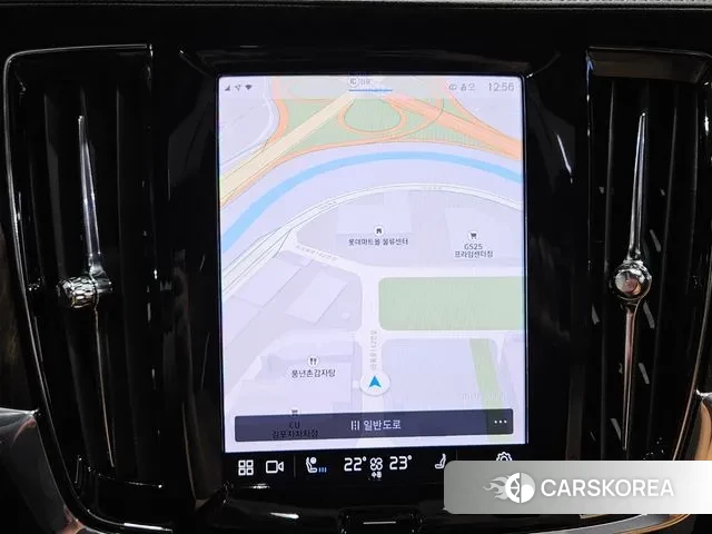 Volvo V90 Cross-Country 2024 Белый из Кореи, фото 6