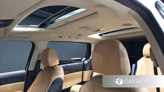 Kia Carnival 4th generation 2023 Белый из Кореи, фото 6