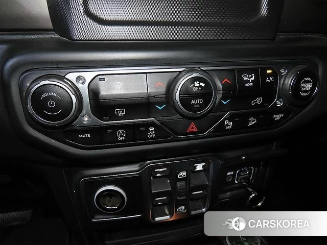 Jeep Wrangler (JL) 2018 Черный из Кореи, фото 6