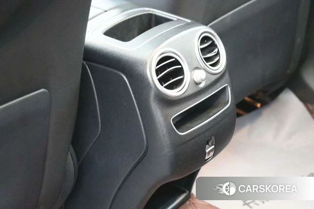 Mercedes-Benz GLC 2021 Белый из Китая, фото 6