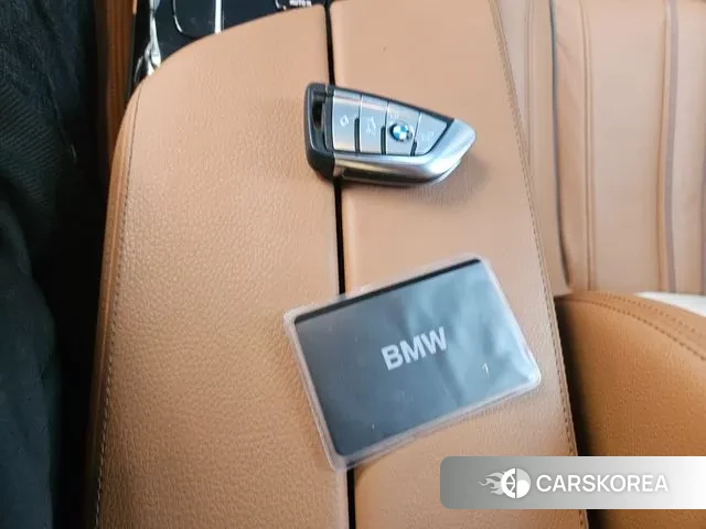 BMW 5 Series (G30) 2022 Серый из Кореи, фото 6