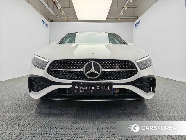Mercedes-Benz Class A 2023 Белый из Китая, фото 6
