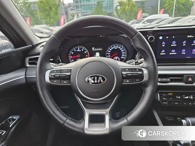 Kia K5 3rd generation 2021 Черный из Кореи, фото 6