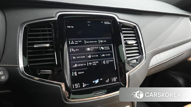 Volvo XC90 second Generation 2022 Белый из Кореи, фото 6