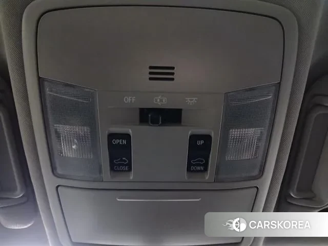 Toyota RAV4 2018 Белый из Кореи, фото 6