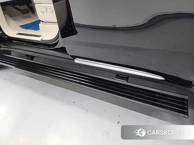 Cadillac Escalade 5th Generation 2023 Черный из Кореи, фото 6