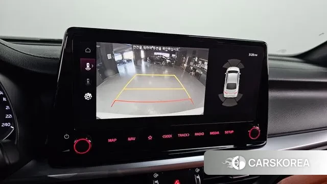 Kia The New K3 2nd generation 2021 Белый из Кореи, фото 6