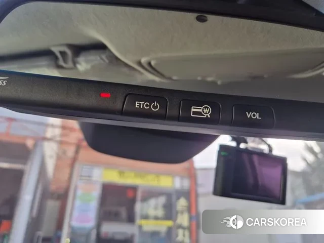 Kia Niro 2018 Серебряный из Кореи, фото 6