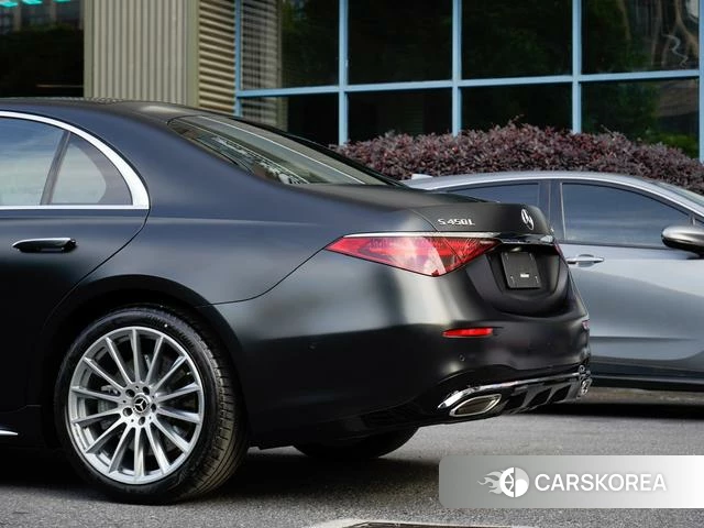Mercedes-Benz S-class 2024 Черный из Китая, фото 6