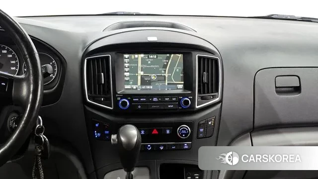 Hyundai The New Grand Starex 2018 Белый из Кореи, фото 6