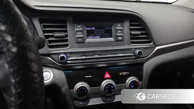 Hyundai The New Avante AD 2019 Серебристо-серый из Кореи, фото 6