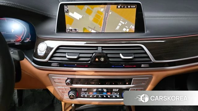 BMW 7 Series (G11) 2020 Черный из Кореи, фото 6