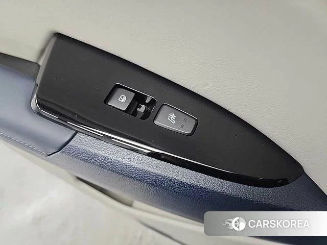 Kia Sportage 5th Generation Hybrid 2023 Серый из Кореи, фото 6