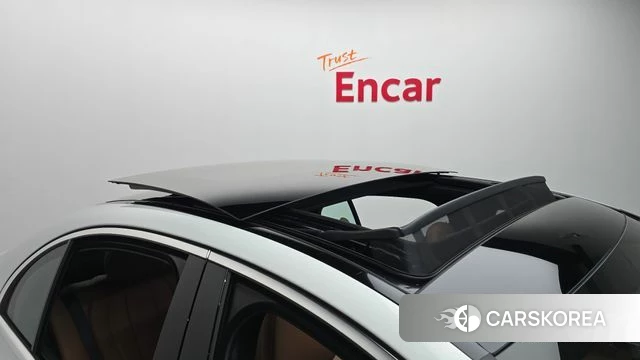 Mercedes-Benz E-Class W214 2026 Белый из Кореи, фото 6