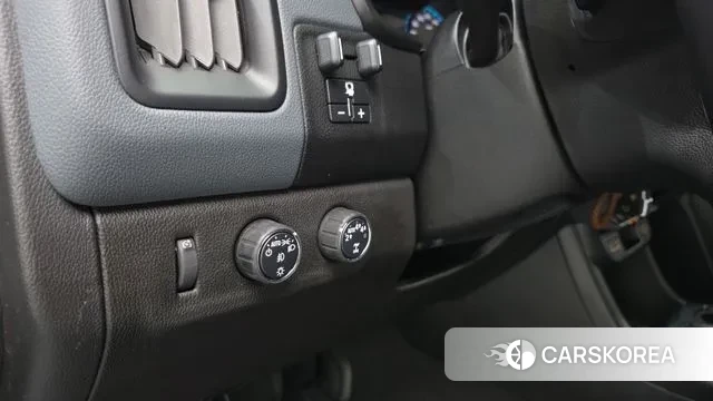 Chevrolet (GM Daewoo) Real New Colorado 2022 Черный из Кореи, фото 6