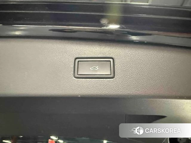 Volkswagen Tiguan L 2023 Черный из Китая, фото 6