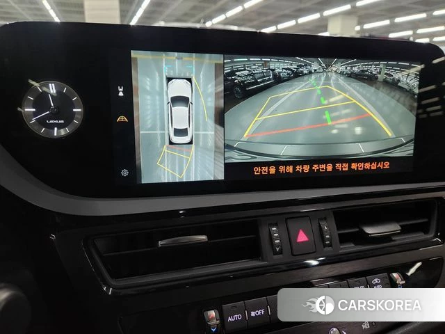 Lexus ES300h 7th generation 2025 Песочный из Кореи, фото 6