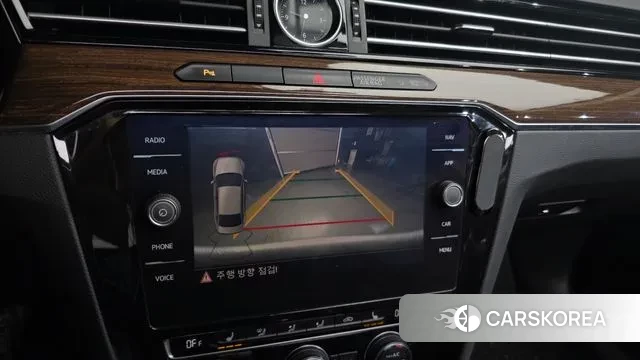 Volkswagen Passat GT (B8) 2018 Серебристо-серый из Кореи, фото 6