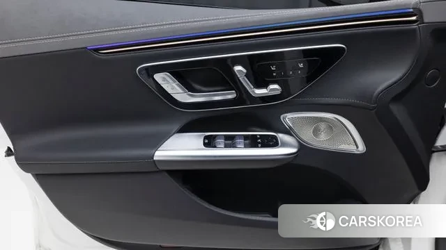 Mercedes-Benz EQE V295 2023 Белый из Кореи, фото 6